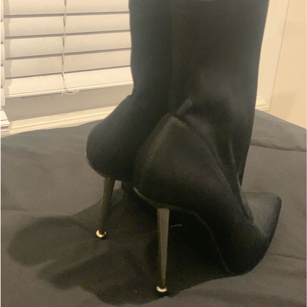 Bootie - Black - Picture 7 of 10